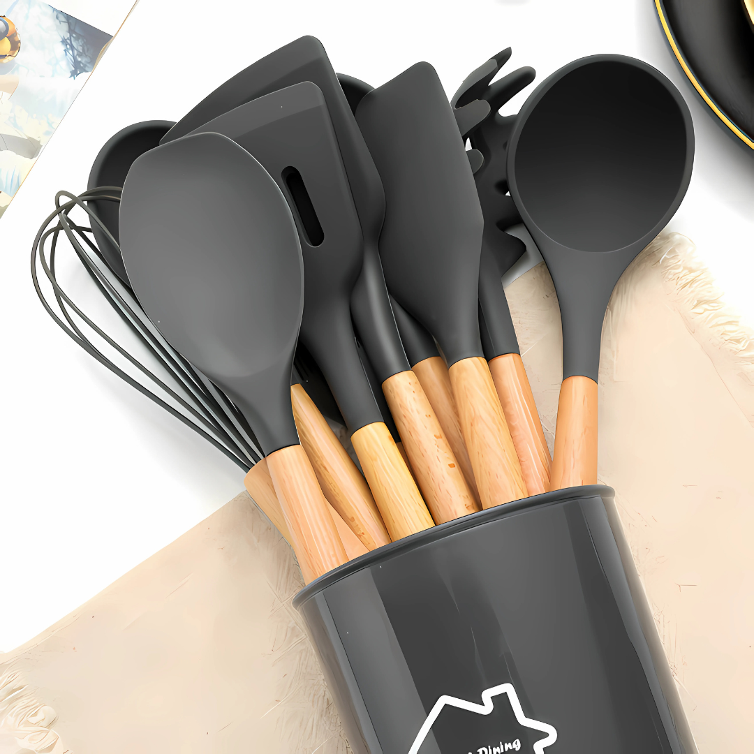 Set od 11 pribora za Kuhinju + Poklon Čaša za pribor